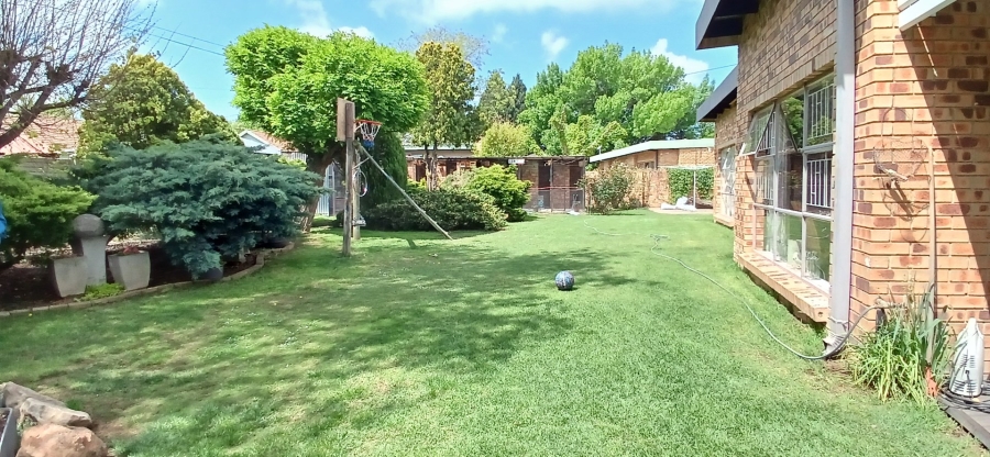 Bedroom Property for Sale in La Provance Free State